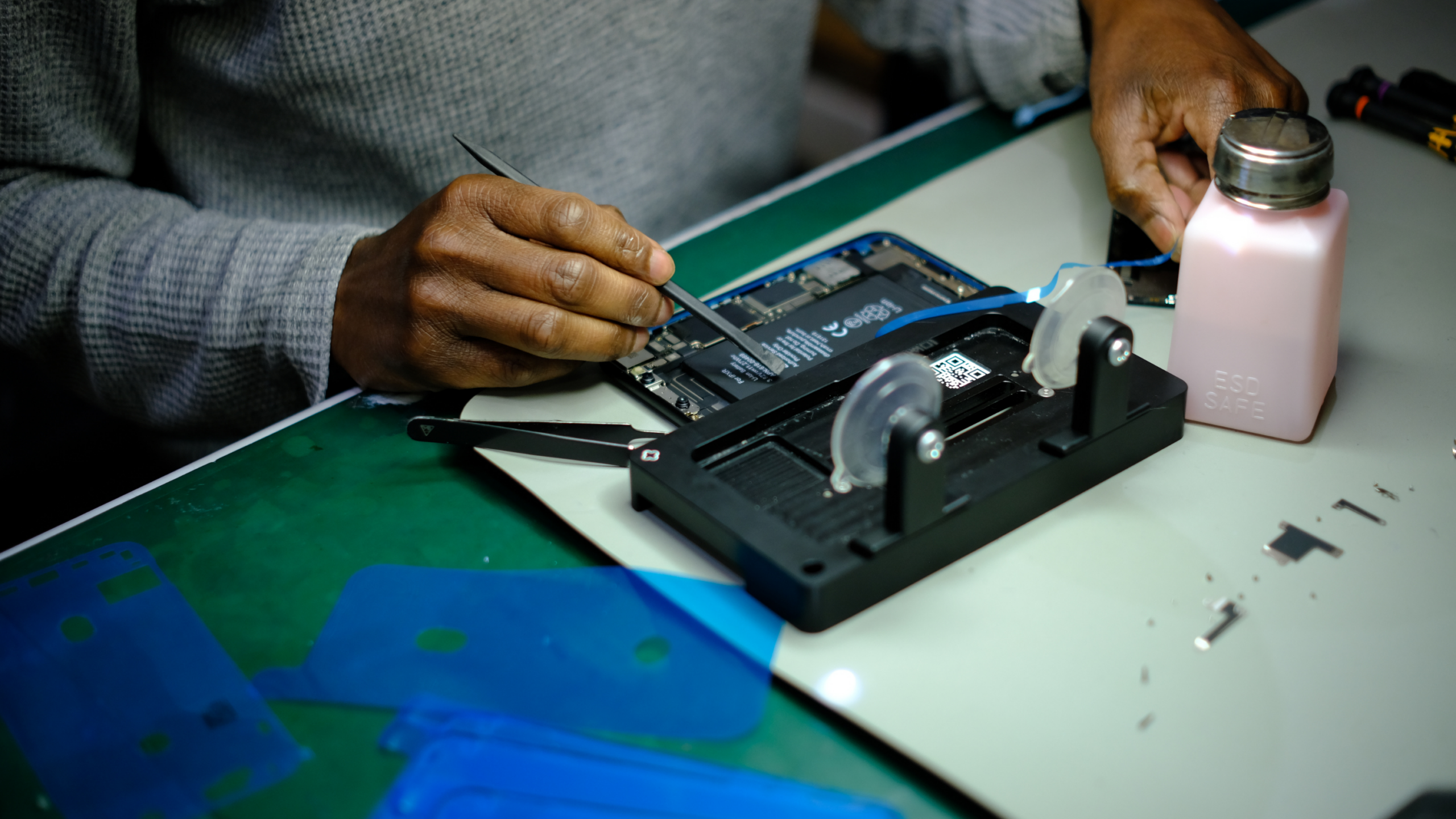 Réparation électronique et recrutement - GSM Master